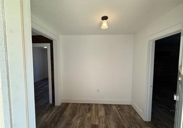 Photo 3 of Sale Pending at 122 Tobacco Rd, Whitney, TX 76692 | MLS# 21212057 | Listing updated on 2026-09-09