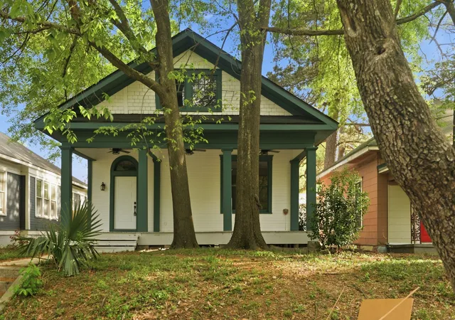Photo 1 of Single family home for sale at 415 Boulevard St, Shreveport, LA 71104 | MLS# 21207956 | Listing updated on 2026-09-14