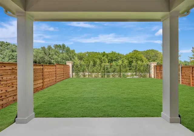 Photo 3 of Single family home for sale at 1733 Mosaic Wy, Mesquite, TX 75181 | MLS# 21212214 | Listing updated on 2026-10-04