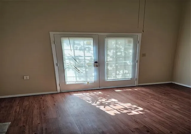 Photo 3 of Condo for sale at 9605 Walnut St #12102, Dallas, TX 75243 | MLS# 21212533 | Listing updated on 2026-07-30