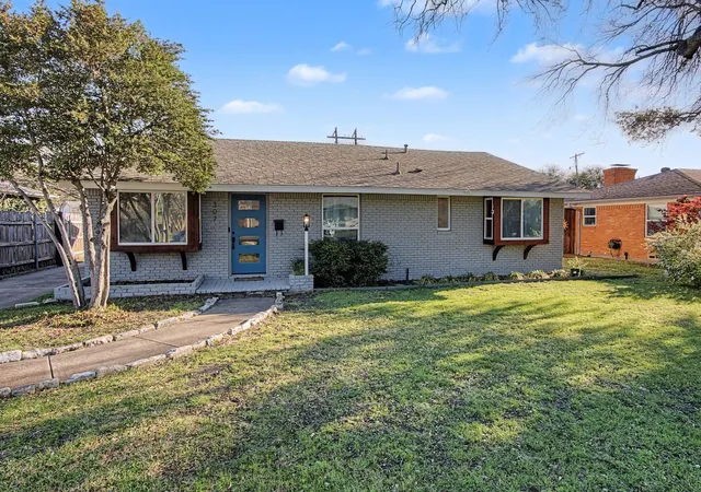 Photo 1 of Single family home for sale at 307 S Lindale Ln, Richardson, TX 75080 | MLS# 21211258 | Listing updated on 2026-09-11