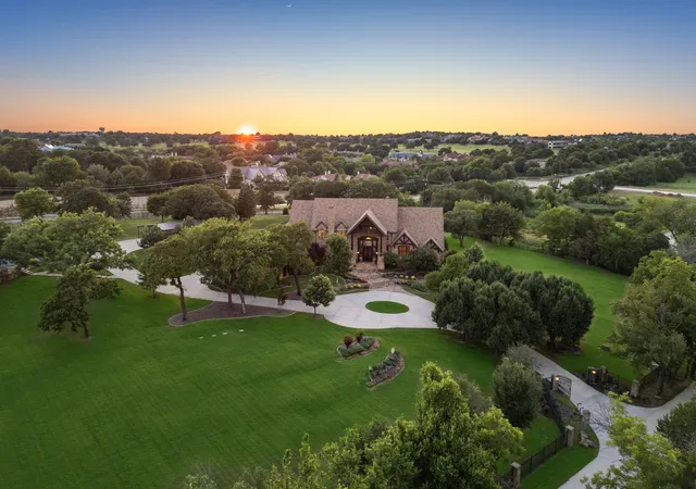 Photo 3 of Mansion for sale at 1711 Maranatha Wy, Southlake, TX 76092 | MLS# 21203338 | Listing updated on 2026-07-30
