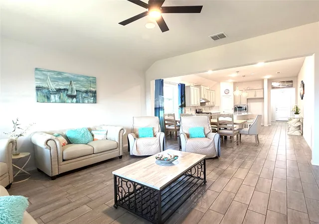 Photo 4 of Single family home for sale at 3747 Topeka Trl, Crandall, TX 75114 | MLS# 21213160 | Listing updated on 2026-09-08