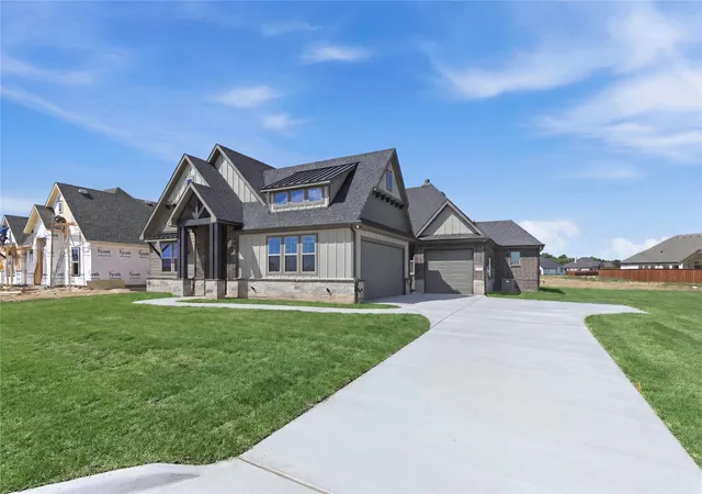 Photo 2 of Single family home for sale at 199 Springfield St, New Fairview, TX 76078 | MLS# 21200967 | Listing updated on 2026-09-14