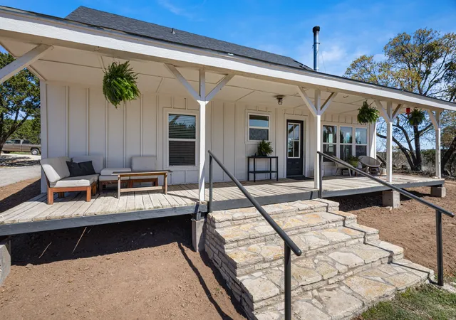 Photo 3 of Single family home for sale at 4700 Rock Church Hwy, Tolar, TX 76476 | MLS# 21212978 | Listing updated on 2026-09-11