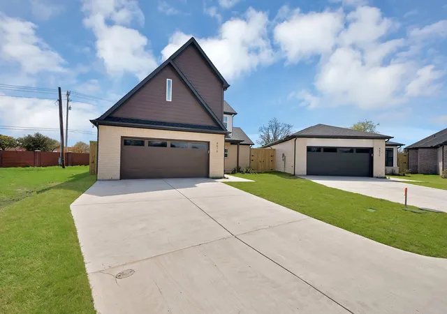 Photo 3 of Single family home for sale at 4616 Red Bud Ct, The Colony, TX 75056 | MLS# 21213434 | Listing updated on 2026-09-13