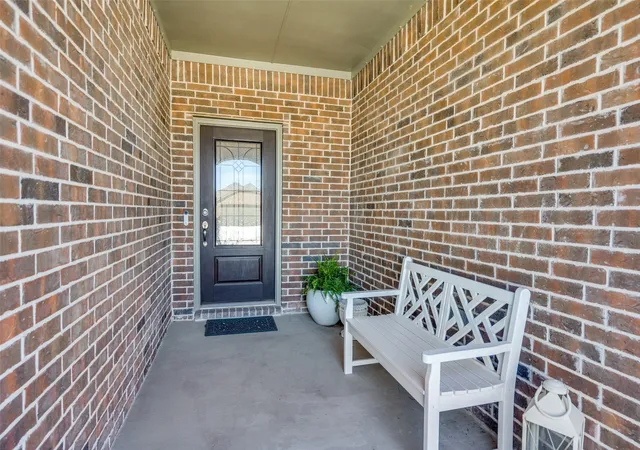 Photo 2 of Single family home for sale at 424 Long Pines Dr, Mc Kinney, TX 75071 | MLS# 21212126 | Listing updated on 2026-09-21