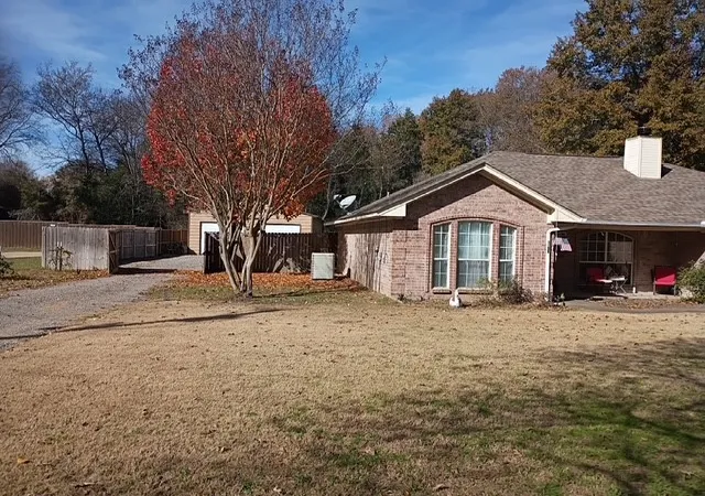 Photo 2 of Single family home for sale at 1162 Cr 2330, Mineola, TX 75773 | MLS# 21209804 | Listing updated on 2026-10-05