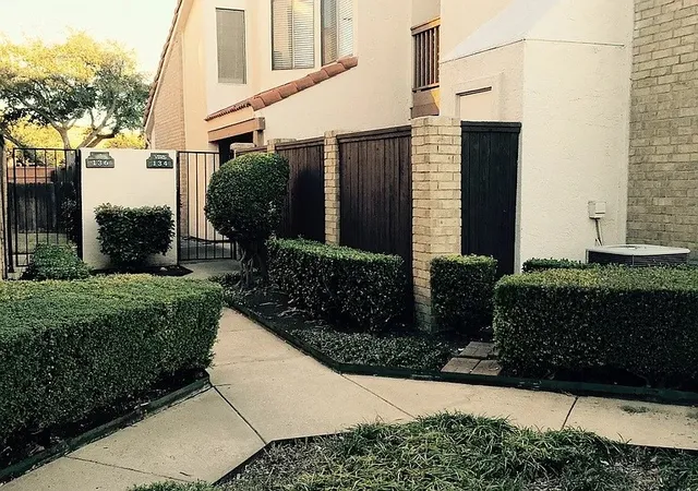 Photo 1 of Condo for sale at 519 Ranch Trl #134, Irving, TX 75063 | MLS# 21195826 | Listing updated on 2026-09-08