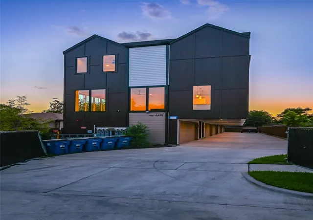 Photo 2 of Multi family home for sale at 2247 Mail Ave, Dallas, TX 75235 | MLS# 21209246 | Listing updated on 2026-09-08