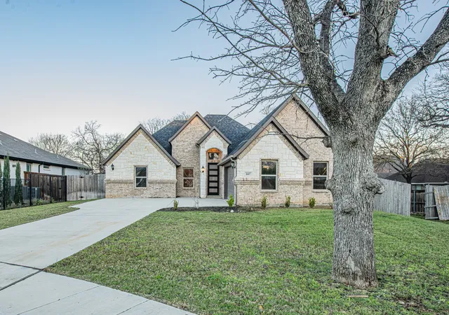 Photo 1 of Sale Pending at 1617 Sea Breeze Ct, Azle, TX 76020 | MLS# 21215425 | Listing updated on 2026-09-09