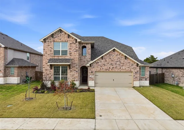 Photo 1 of Single family home for sale at 2352 High Plain Ln, Waxahachie, TX 75167 | MLS# 21214751 | Listing updated on 2026-10-06