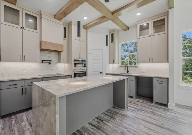 Photo 3 of Single family home for sale at 307 E Locust St, Leonard, TX 75452 | MLS# 21212725 | Listing updated on 2026-09-11