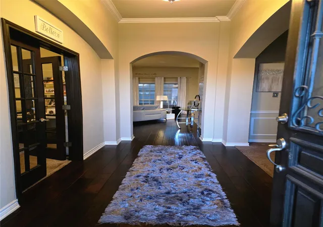 Photo 2 of Sale Pending at 904 Regal Bluff Ln, De Soto, TX 75115 | MLS# 21200073 | Listing updated on 2026-09-08