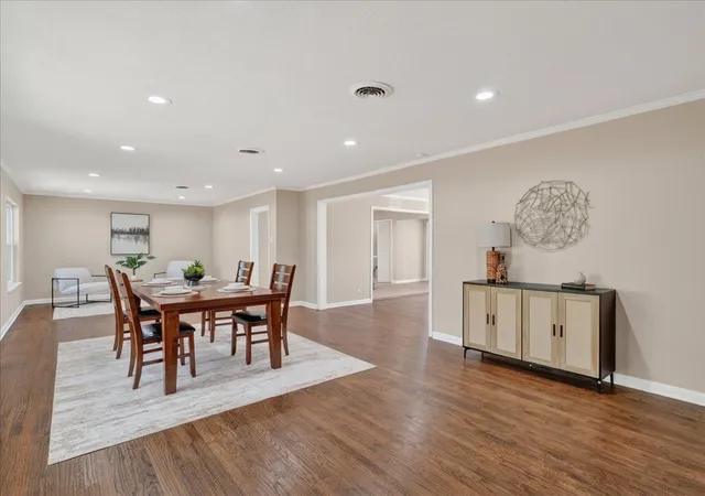 Photo 4 of Single family home for sale at 3863 Clayton Rd E, Fort Worth, TX 76116 | MLS# 21206210 | Listing updated on 2026-09-08