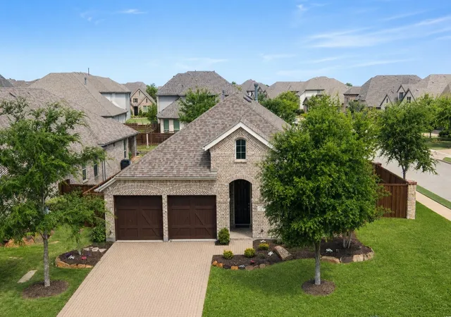 Photo 2 of Single family home for sale at 1580 Star Creek Dr, Prosper, TX 75078 | MLS# 21215767 | Listing updated on 2026-10-04