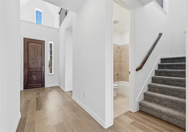 Photo 3 of Single family home for sale at 1309 Huntington Dr, Anna, TX 75409 | MLS# 21214187 | Listing updated on 2026-09-29