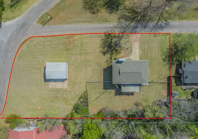 Photo 2 of Single family home for sale at 544 Rose Cir, Gordonville, TX 76245 | MLS# 21216216 | Listing updated on 2026-09-09
