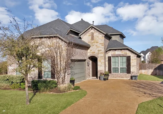 Photo 1 of Single family home for sale at 1000 Merion Dr, Burleson, TX 76028 | MLS# 21218442 | Listing updated on 2026-09-09