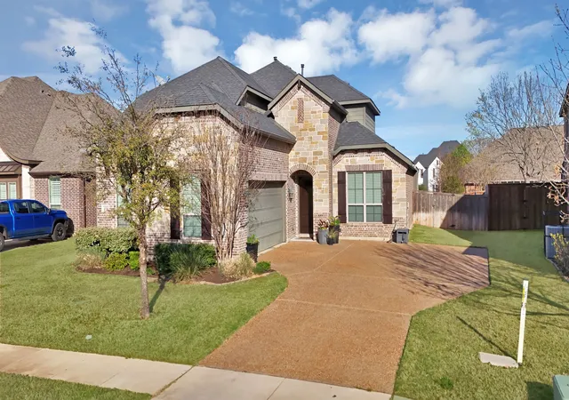 Photo 2 of Single family home for sale at 1000 Merion Dr, Burleson, TX 76028 | MLS# 21218442 | Listing updated on 2026-09-09