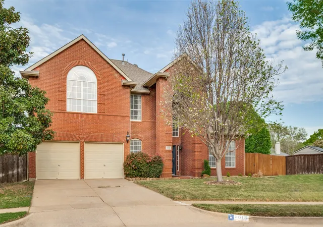 Photo 3 of Single family home for sale at 5613 Vicksburg Pl, Frisco, TX 75035 | MLS# 21218646 | Listing updated on 2026-09-09