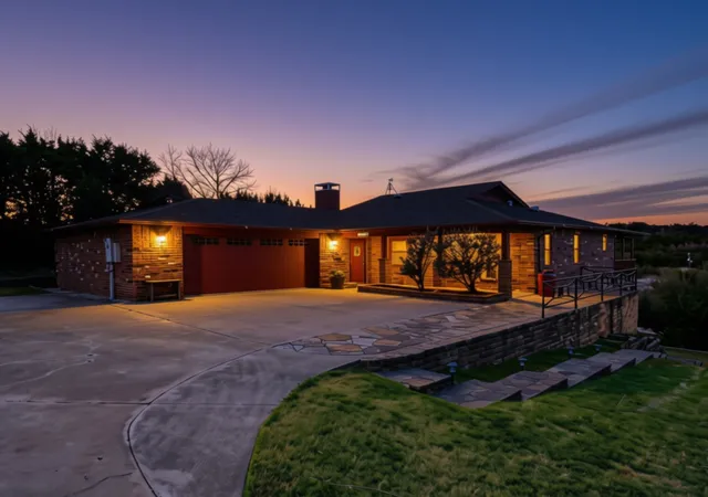 Photo 2 of Single family home for sale at 4601 Steepleridge Trl, Granbury, TX 76048 | MLS# 21219064 | Listing updated on 2026-07-29