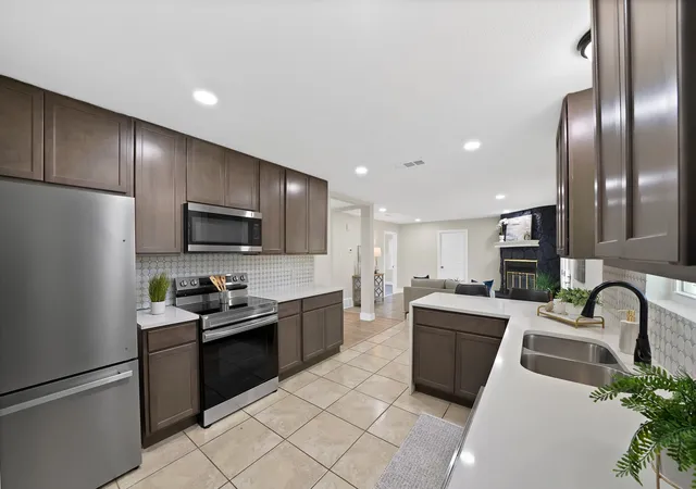 Photo 3 of Single family home for sale at 1213 Walker Dr, Hurst, TX 76053 | MLS# 21220129 | Listing updated on 2026-10-01