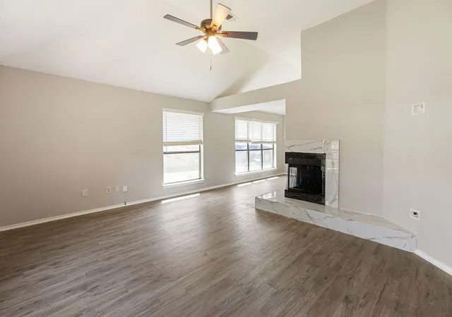 Photo 3 of Single family home for sale at 1304 Petunia Dr, Allen, TX 75002 | MLS# 21219897 | Listing updated on 2026-09-08