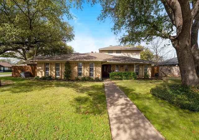 Photo 40 of Sale Pending at 501 Tanglewood Dr S, Irving, TX 75061 | MLS# 21218357 | Listing updated on 2026-07-29