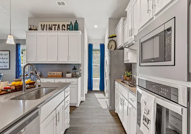 Photo 3 of Single family home for sale at 2608 Goldfinch Dr, Denton, TX 76205 | MLS# 21217558 | Listing updated on 2026-09-11