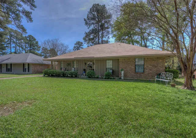 Photo 2 of Single family home for sale at 2503 Kristiansand Ct, Shreveport, LA 71118 | MLS# 21210466 | Listing updated on 2026-09-23