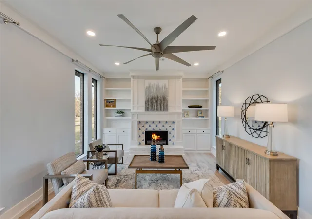 Photo 3 of Single family home for sale at 111 Luther Ln, Rockwall, TX 75032 | MLS# 21220846 | Listing updated on 2026-09-21