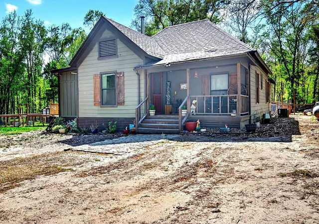 Photo 3 of Single family home for sale at 4280 County Road 3703, Athens, TX 75752 | MLS# 21221532 | Listing updated on 2026-09-08