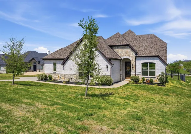 Photo 2 of Single family home for sale at 704 Cactus Creek Ct, Godley, TX 76044 | MLS# 21218915 | Listing updated on 2026-09-12