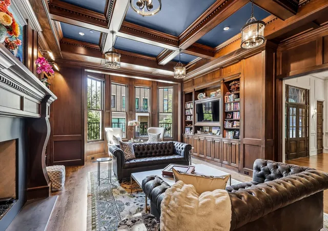 Photo 3 of Single family home for sale at 201 Park Ridge Blvd, Southlake, TX 76092 | MLS# 21125607 | Listing updated on 2026-10-07