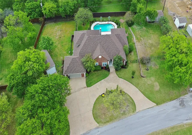 Photo 1 of Single family home for sale at 505 Nw County Road 0011, Corsicana, TX 75110 | MLS# 21221315 | Listing updated on 2026-09-14