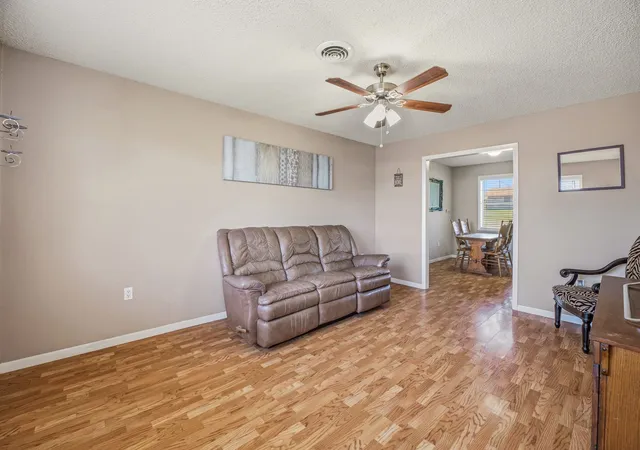 Photo 3 of Single family home for sale at 925 N Kirk St, Hico, TX 76457 | MLS# 21218903 | Listing updated on 2026-09-14