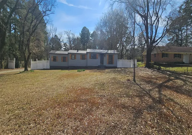 Photo 1 of Single family home for sale at 5905 Jefferson Paige Rd, Shreveport, LA 71119 | MLS# 21222880 | Listing updated on 2026-09-14