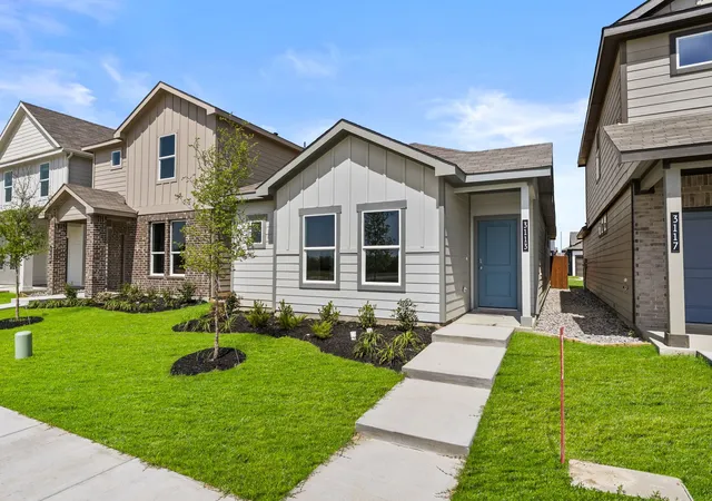 Photo 1 of Single family home for sale at 3113 Maple Orchard Ln, Fort Worth, TX 76140 | MLS# 21222998 | Listing updated on 2026-09-09