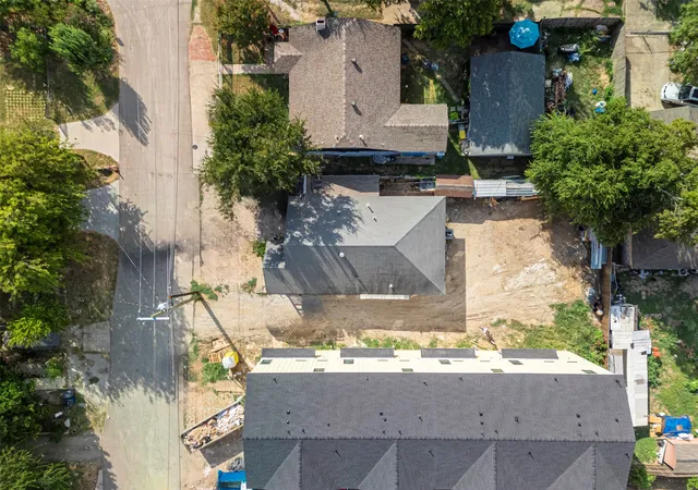 Photo 4 of Single family home for sale at 4707 Sylvester, Dallas, TX 75219 | MLS# 21222976 | Listing updated on 2026-09-28