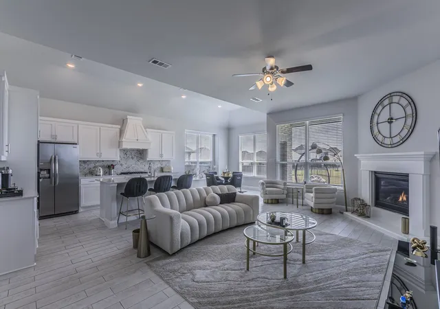 Photo 3 of Single family home for sale at 1301 Castiglione Ln, Anna, TX 75409 | MLS# 21223298 | Listing updated on 2026-09-08