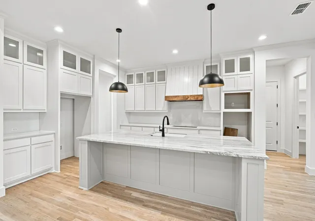 Photo 3 of Single family home for sale at 6231 Cedar Elm Rd, Midlothian, TX 76065 | MLS# 21220759 | Listing updated on 2026-10-06