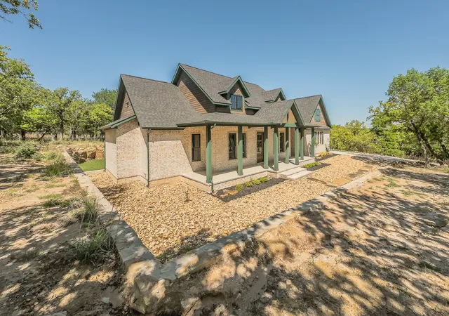 Photo 3 of Single family home for sale at 114 Ridgeline, Chico, TX 76431 | MLS# 21223598 | Listing updated on 2026-07-31