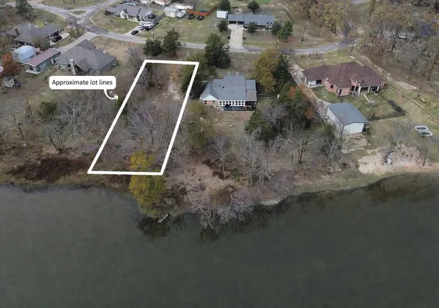 Photo 4 of Land for sale at 466 W Shore Dr, Wills Point, TX 75169 | MLS# 21214438 | Listing updated on 2026-09-08