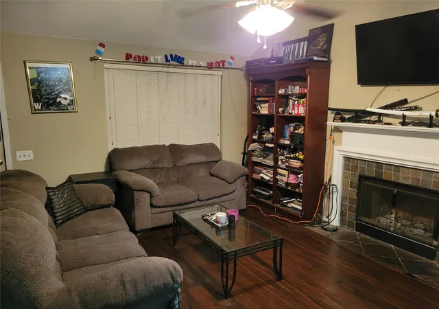 Photo 2 of Single family home for sale at 4621 Greenfern Ln, Fort Worth, TX 76137 | MLS# 21219627 | Listing updated on 2026-09-10