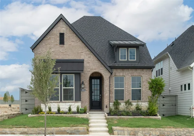 Photo 1 of Single family home for sale at 8805 Acorn Ave, Justin, TX 76247 | MLS# 21224432 | Listing updated on 2026-09-14
