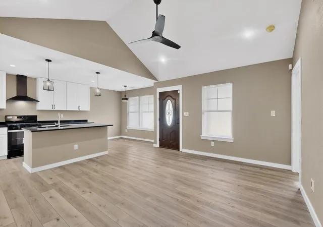Photo 2 of Sale Pending at 1529 Conner Dr, Dallas, TX 75217 | MLS# 21224521 | Listing updated on 2026-09-08