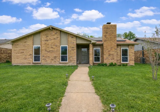 Photo 1 of Single family home for sale at 310 Willow Springs Ct, Coppell, TX 75019 | MLS# 21223022 | Listing updated on 2026-10-05