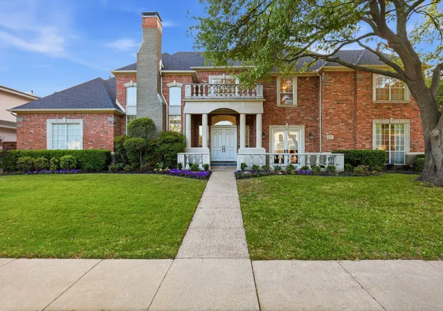 Photo 1 of Sale Pending at 17431 Woods Edge Dr, Dallas, TX 75287 | MLS# 21224199 | Listing updated on 2026-09-20