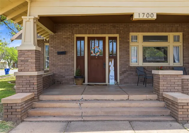 Photo 3 of Single family home for sale at 1700 Austin Ave, Brownwood, TX 76801 | MLS# 21226237 | Listing updated on 2026-10-02